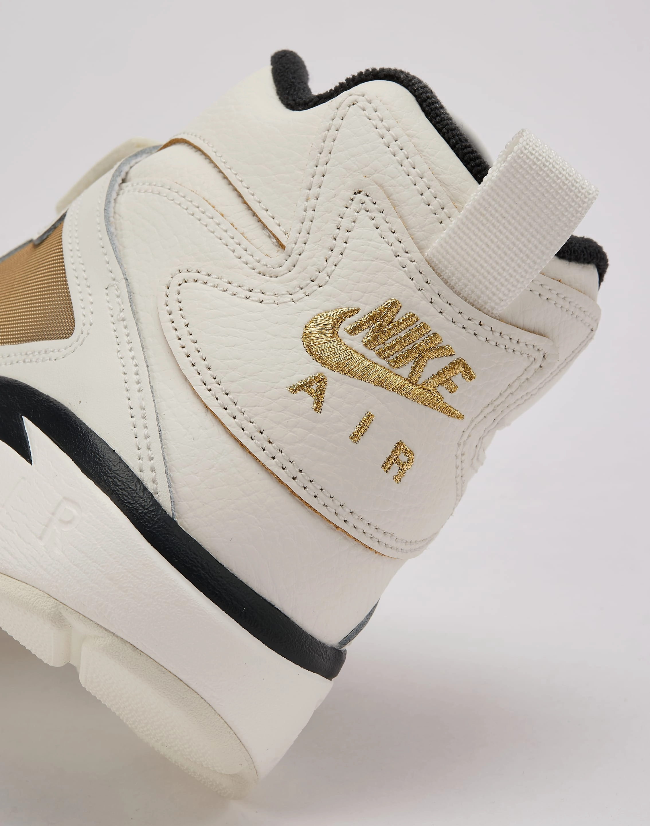 Ultra Light Hiking Trails Nike Air Diamond Turf 'Must Be the Money'