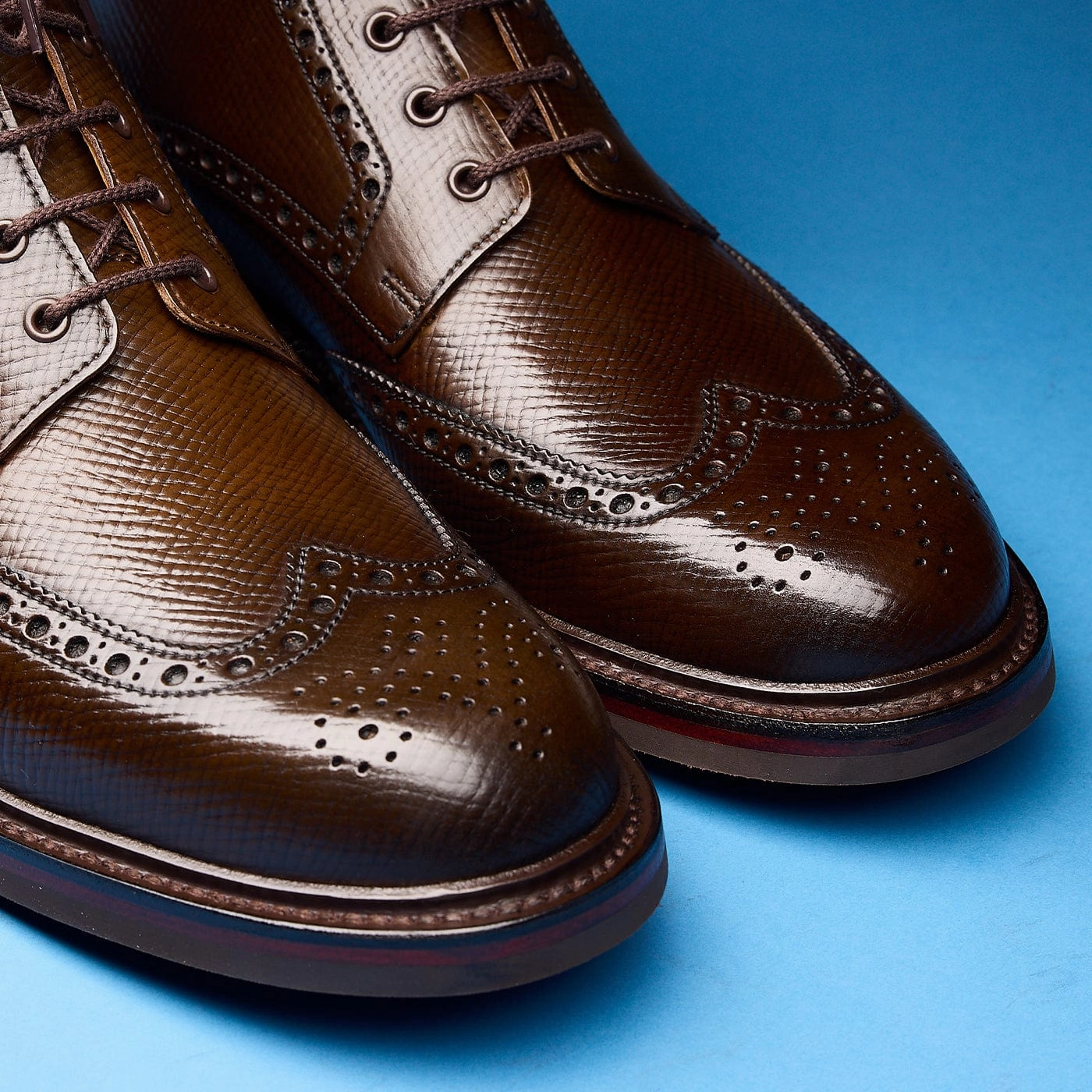 Islay Dark Brown Hatch Grain Cordovan Outback Travel