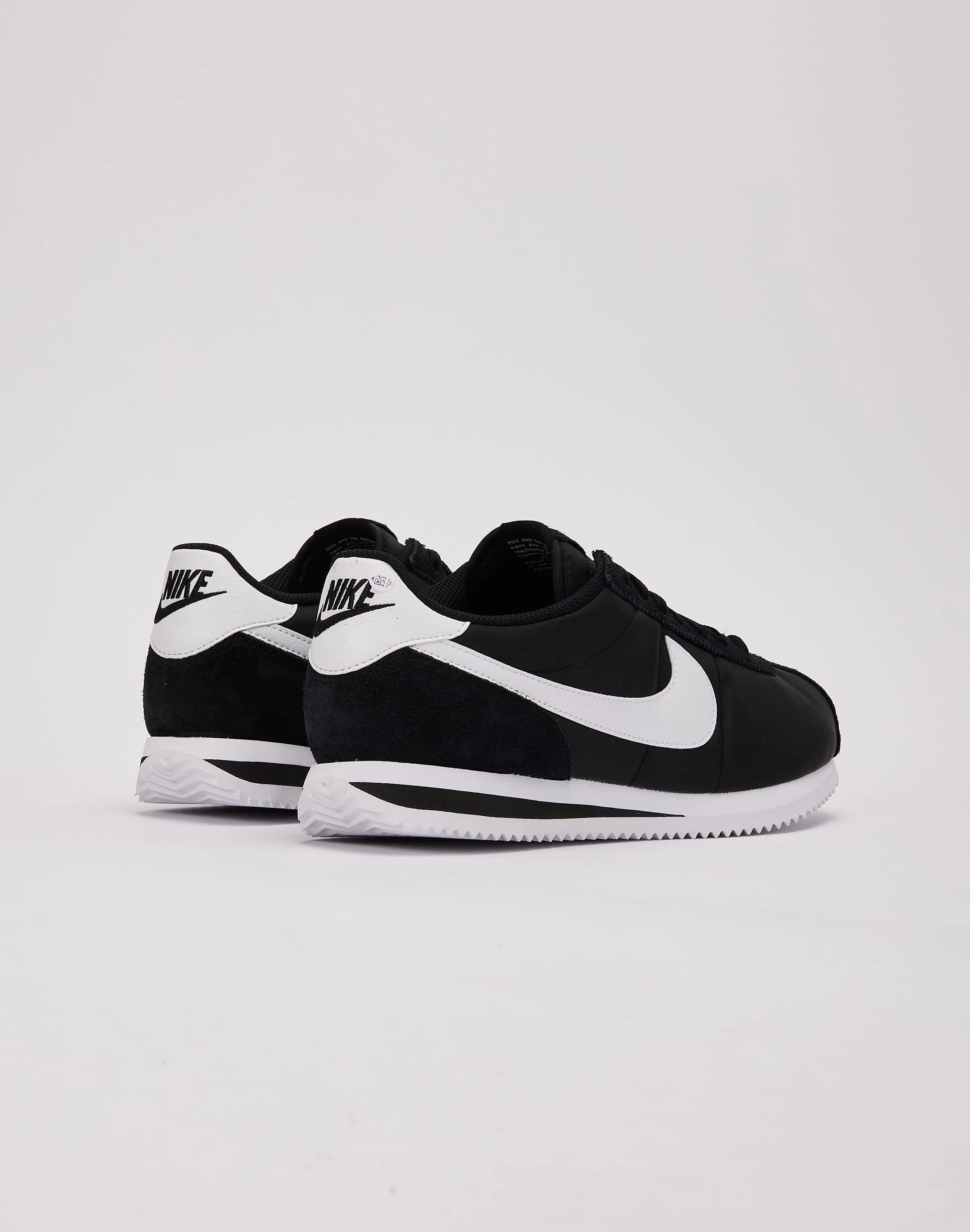 Late evening accessory Nike Cortez TXT