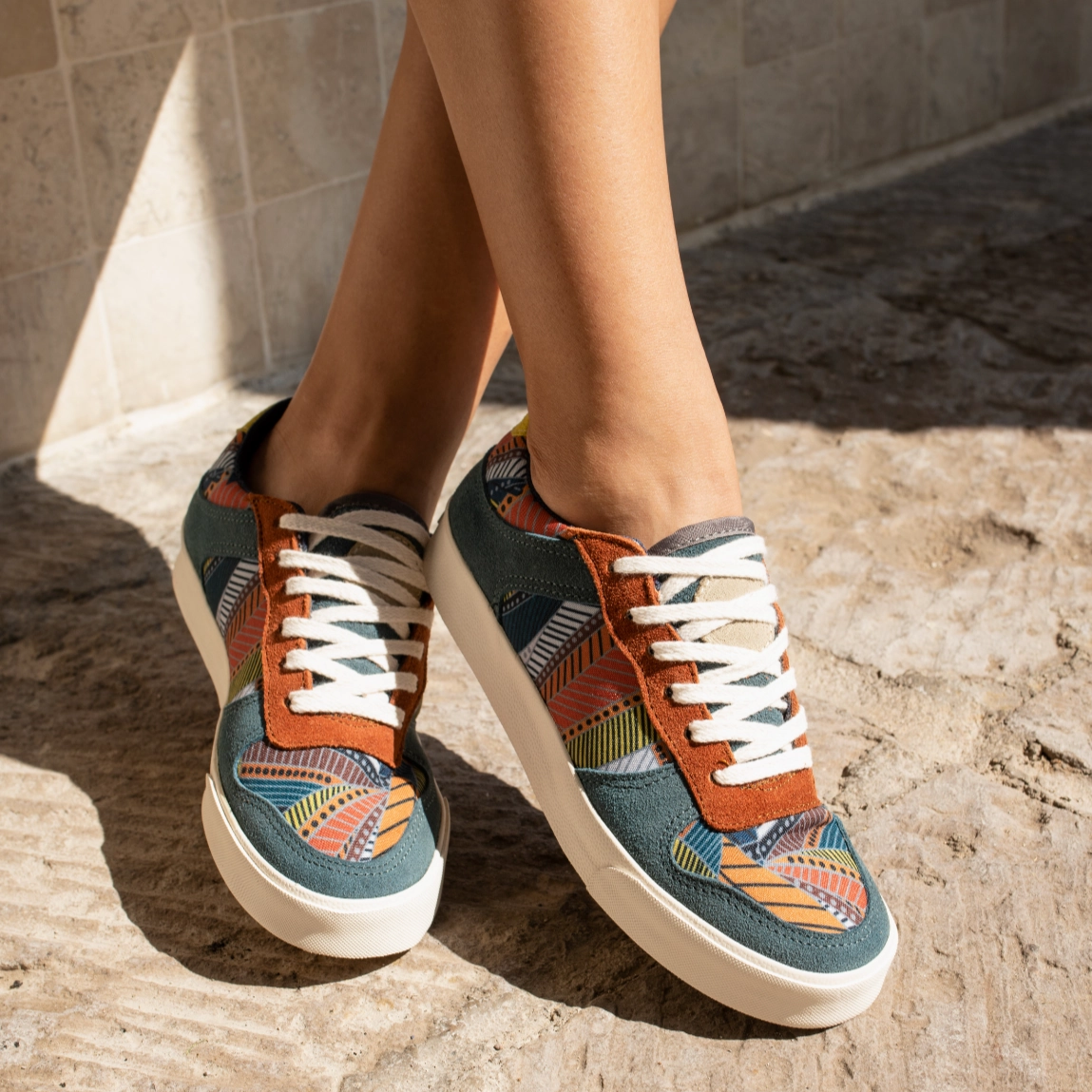 Cyprus Ace Low Top Energy Returning Foam Light   Weight Design