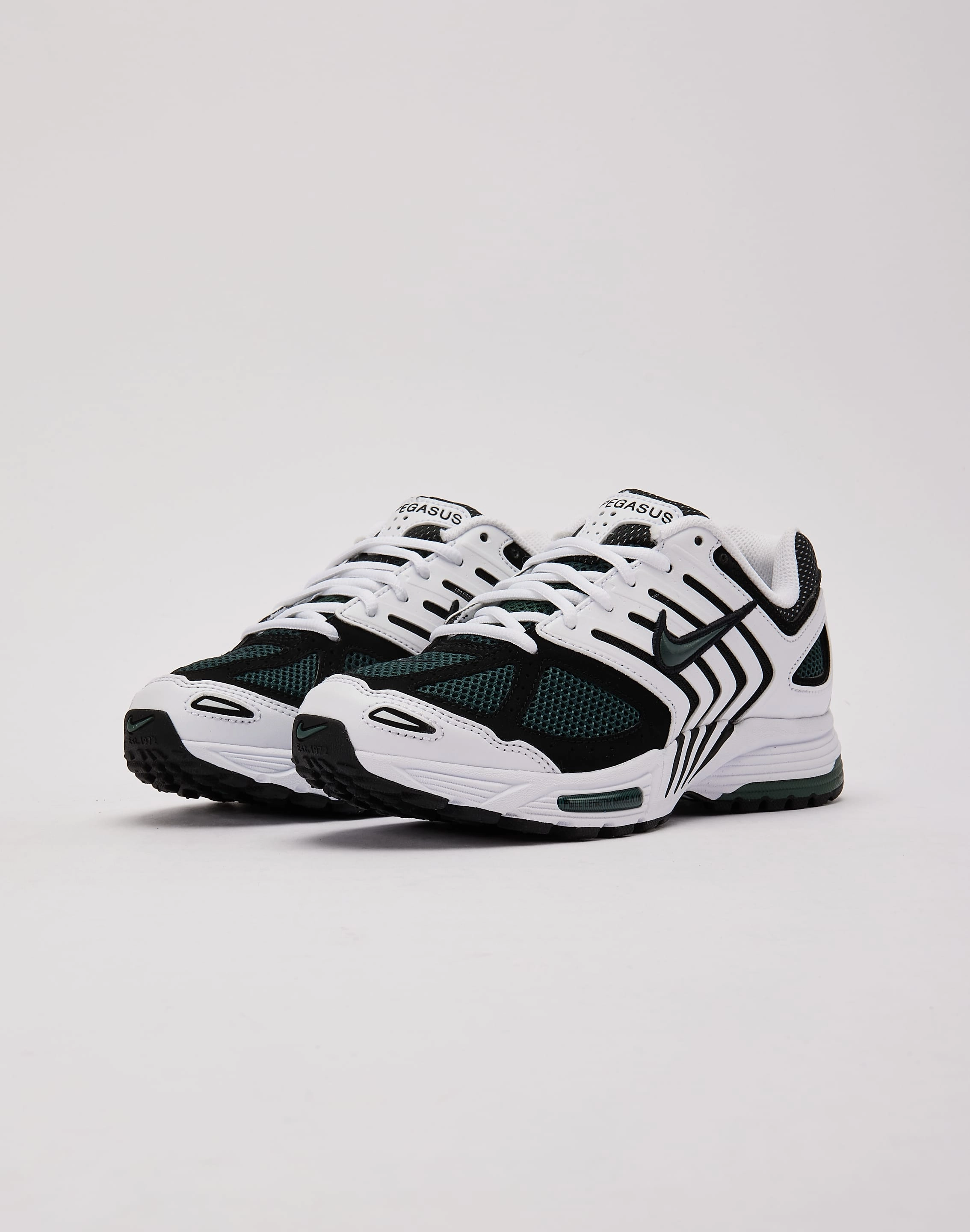 Nike Air Pegasus 2005 Structured Stacking anti - fatigue sole