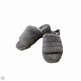 Sandals Designer By Ugg In Grey, Size: 7 Blister prevention