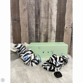 Foam Lining Trail Running Sandals Luxury Designer By Off-white In Black & White, Size: 8