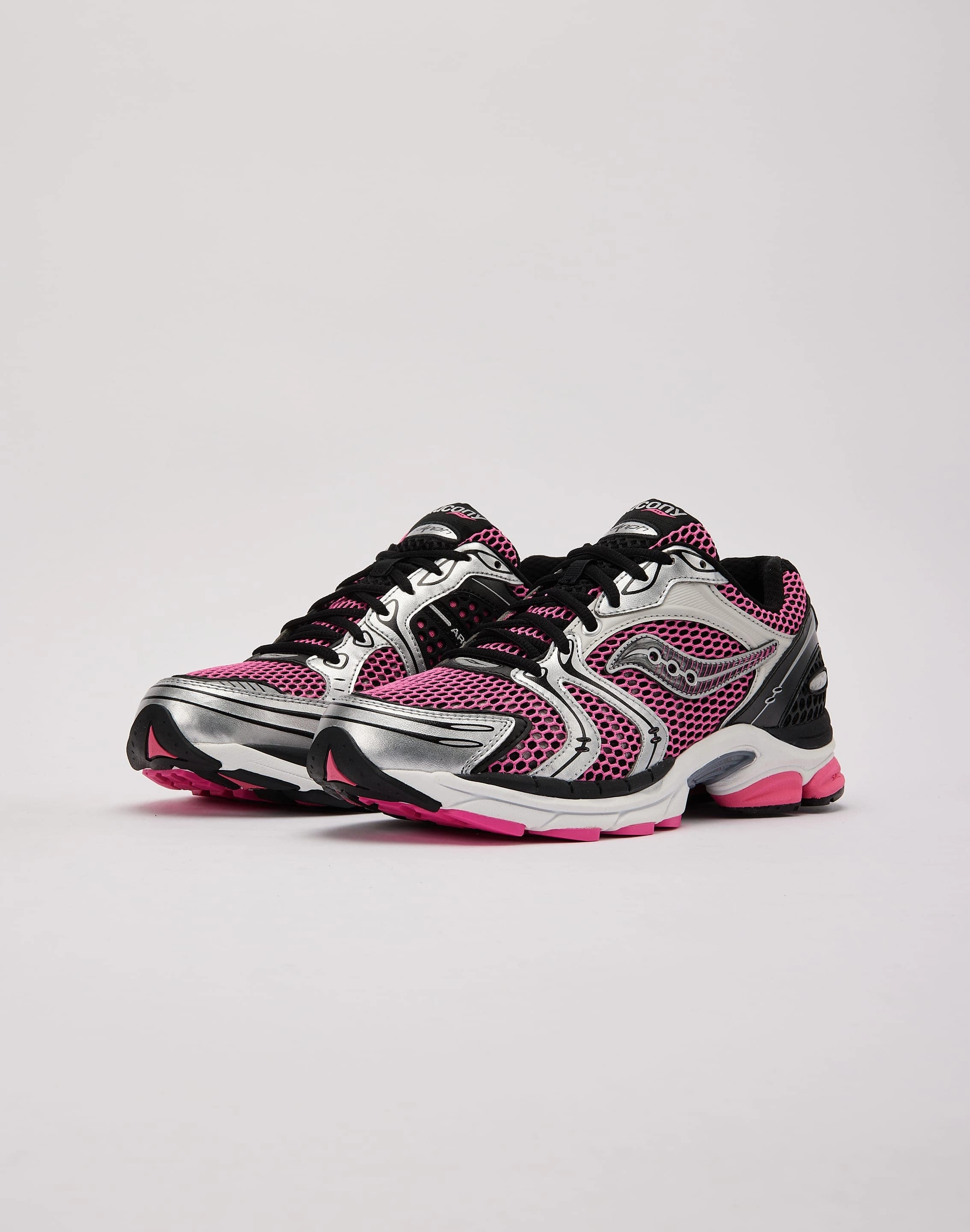 Long distance Saucony ProGrid Triumph 4