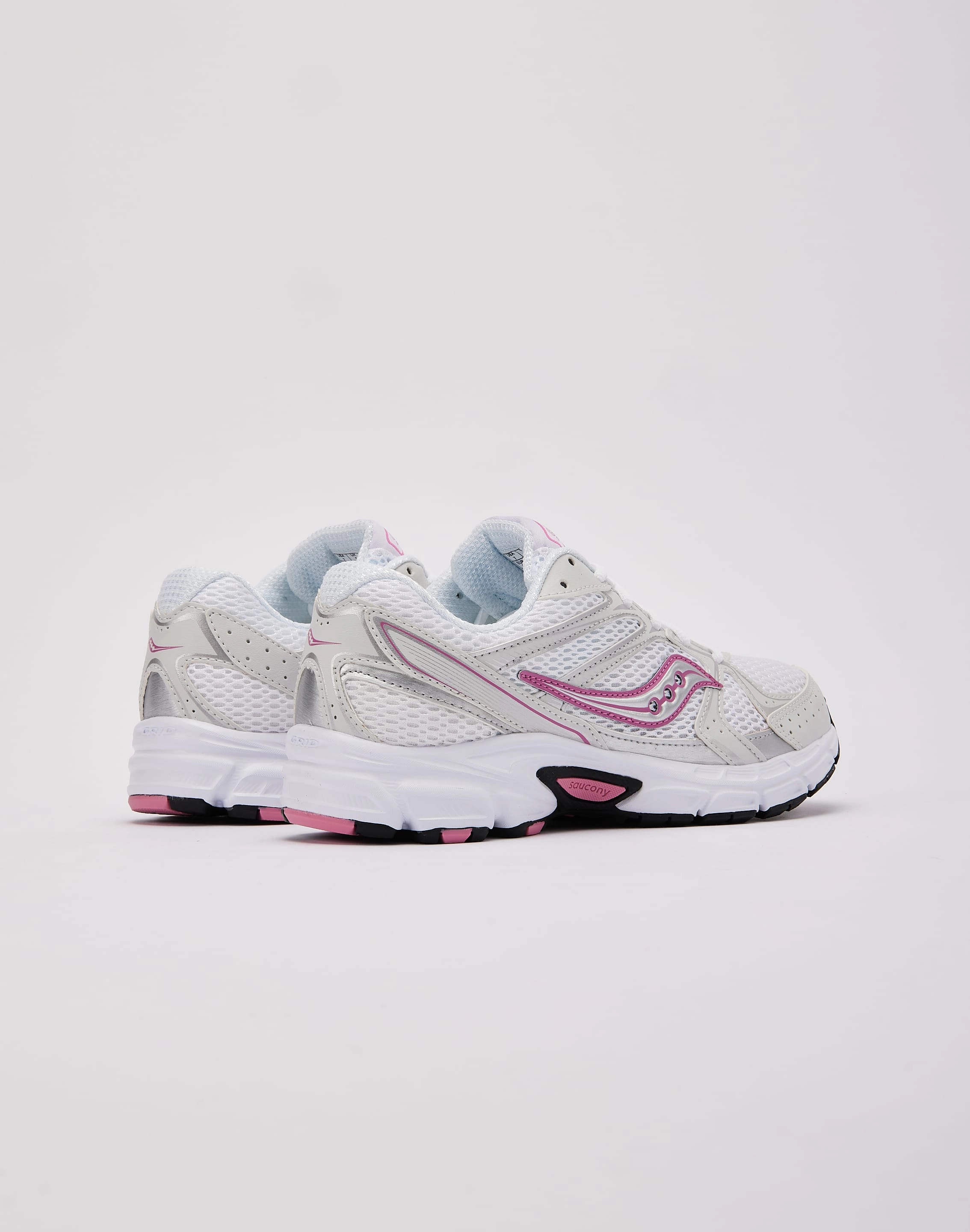 Saucony Ride Millennium reinforced - heel - area - sturdiness shoes running for family bonding