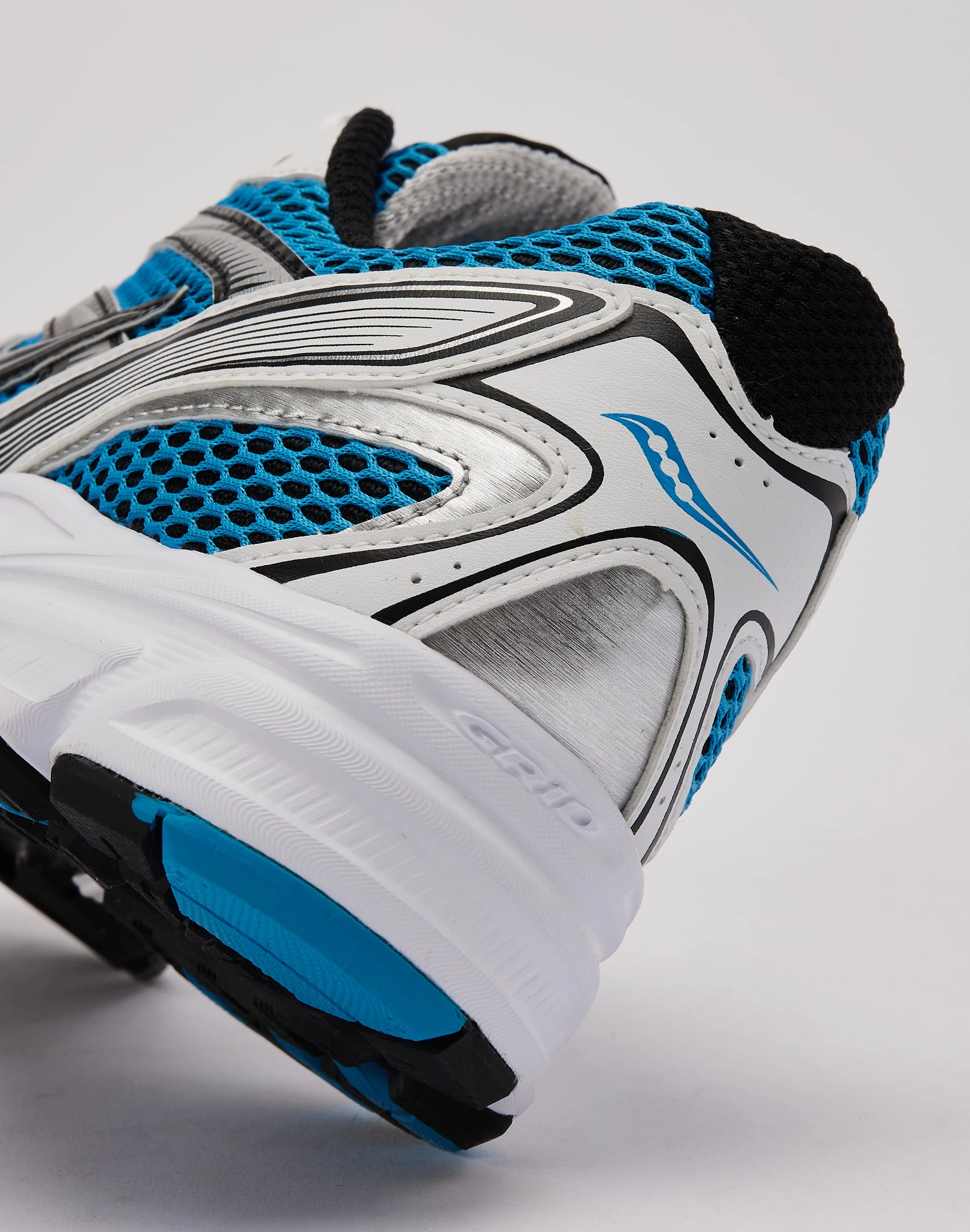 Saucony Ride Millennium Sweat Control