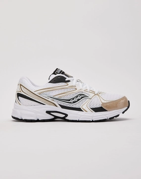 Saucony Ride Millennium running in a mud run shoes