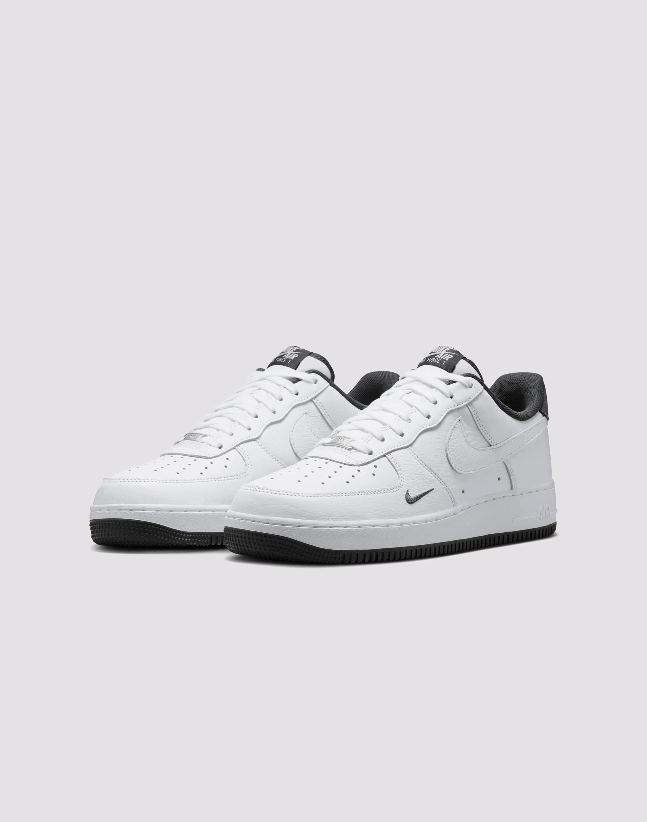 Nike Air Force 1 '07 LV8 Firm Lock Rapid Motion