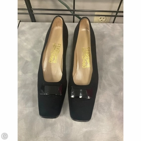 Hiking Shoes Designer By Ferragamo In Black, Size: 7.5