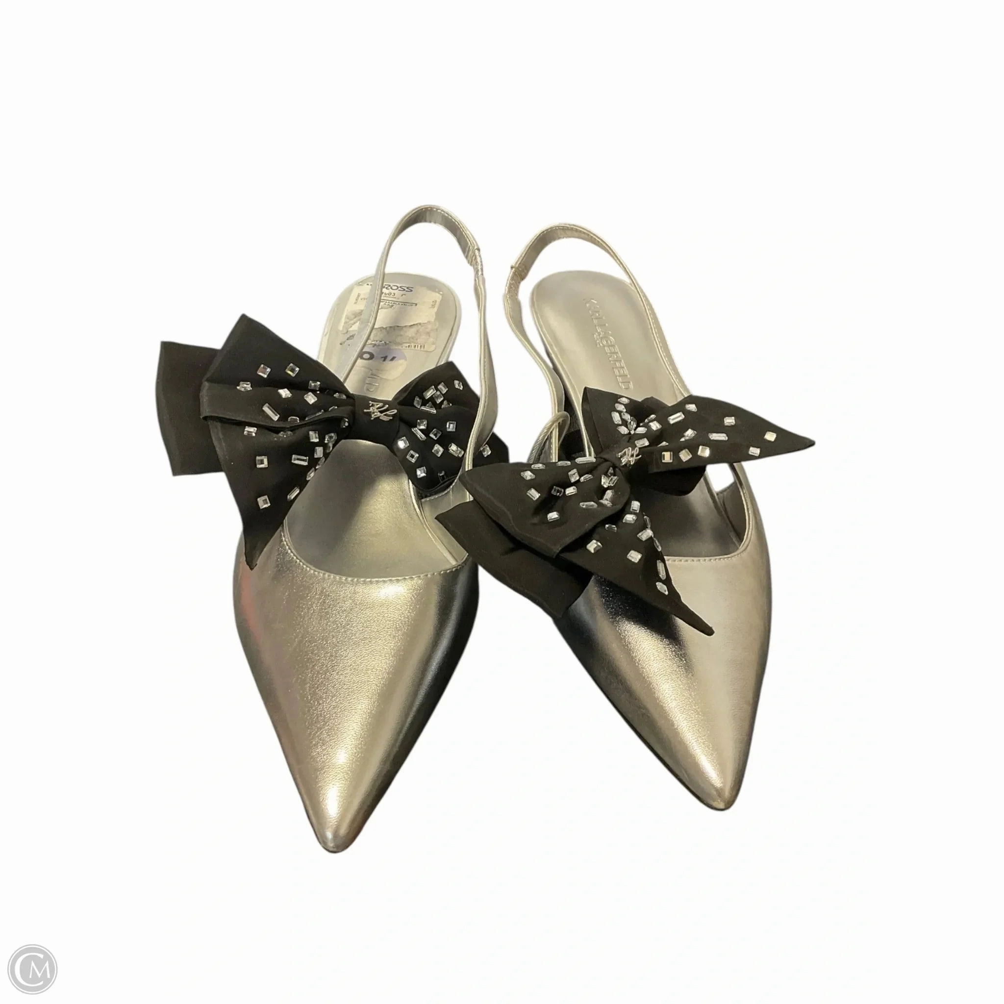 Soft Collar Lining Shoes Designer By Karl Lagerfeld In Silver, Size: 8.5