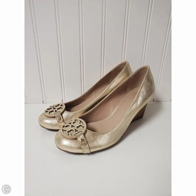 Shoes Designer By Tory Burch In Gold, Size: 6 Satin Glow