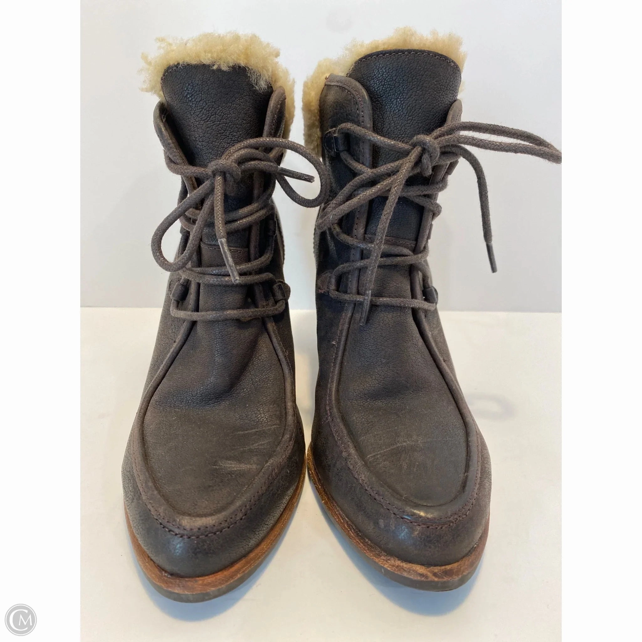 Shoes Designer By Ugg In Brown, Size: 8 Memory Foam Insert