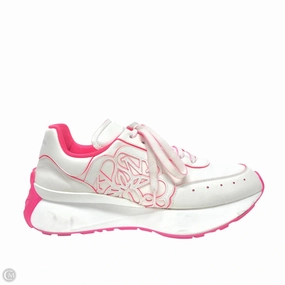 Shoes Luxury Designer By Alexander Mcqueen In Pink & White, Size: 8.5 Bright Gold Dynamic Flex Construction