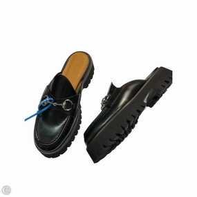 Shoes Luxury Designer By Gucci In Black, Size: 9 Crystal Glow