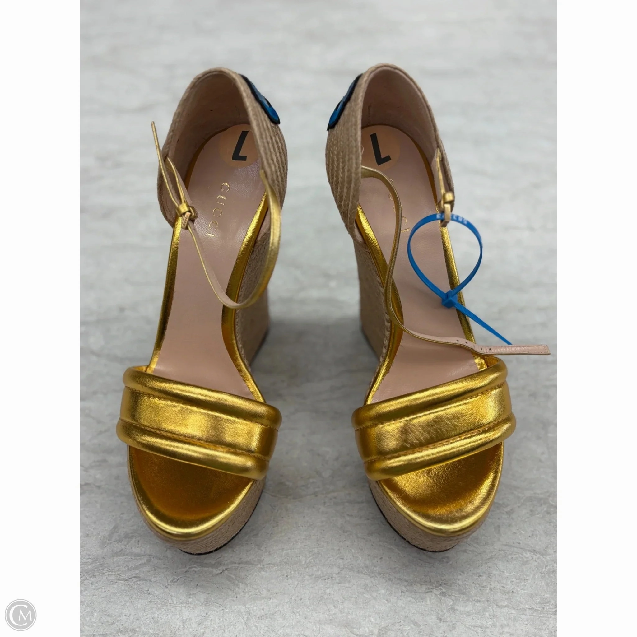 Game Edge Style Base Shoes Luxury Designer By Gucci In Floral Print, Size: 7