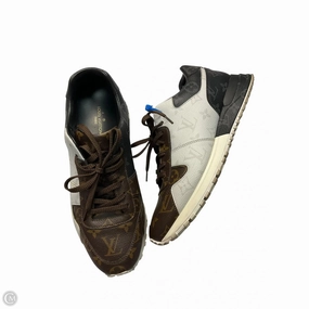 Shoes Luxury Designer By Louis Vuitton In Multi-colored, Size: 9 Flexible Fit Busy Professionals Spanish Bold