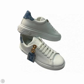 Kind Step Storm Proof Shoes Luxury Designer By Louis Vuitton In White Denim, Size: 9