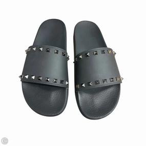 Moisture wicking Shoes Luxury Designer By Valentino-garavani In Black