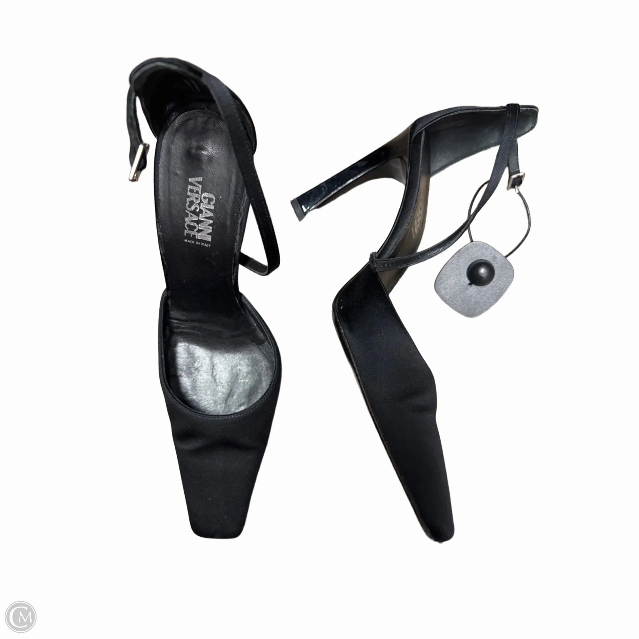 Shoes Luxury Designer By Versace In Black, Size: 7 Durable Build Minimalist Fans