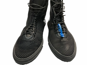 Ventilated Design Leather Touch Shoes Luxury Designer By Yves Saint Laurent In Black, Size: 8