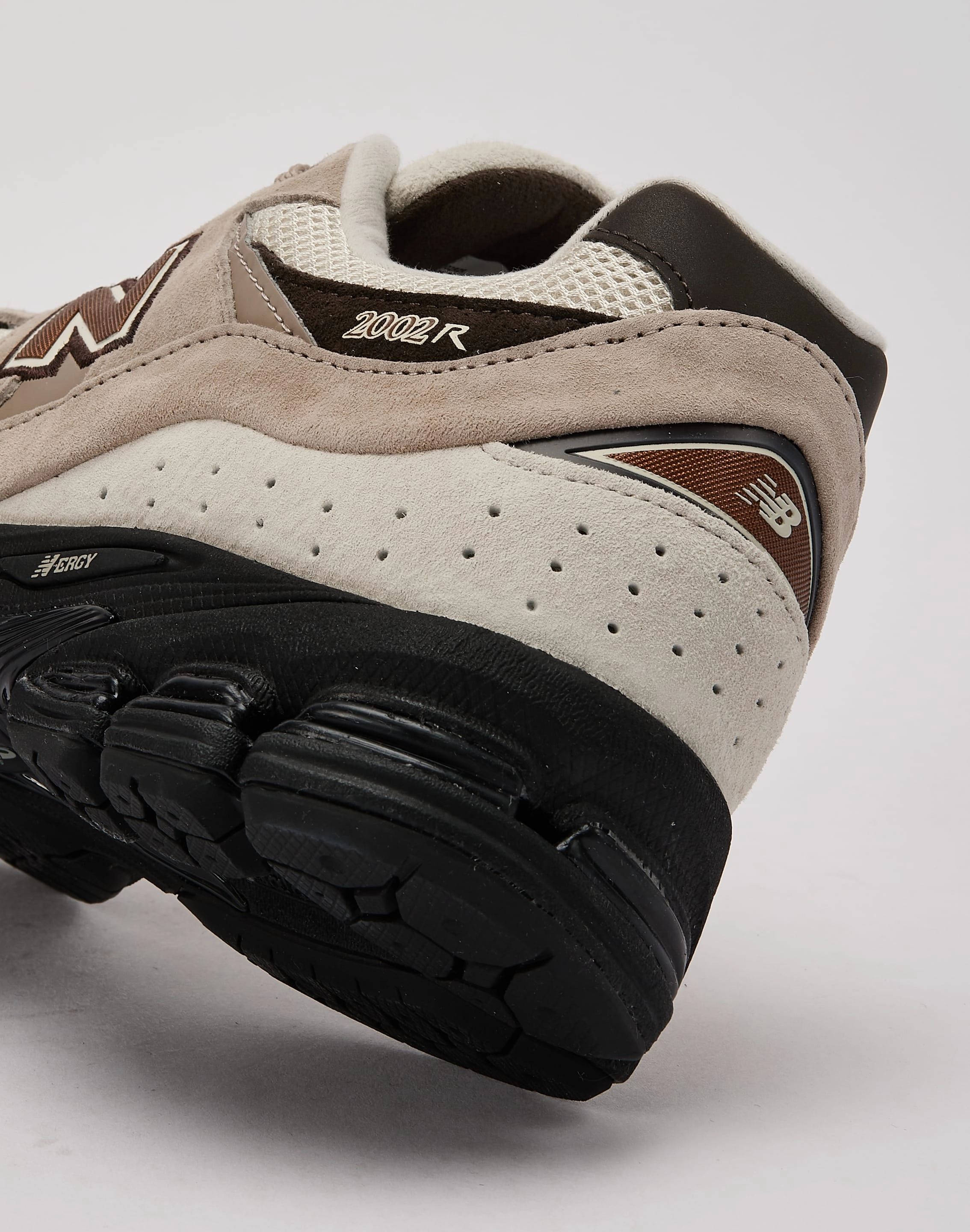 pilates running shoes Firm midsole New Balance 2002R