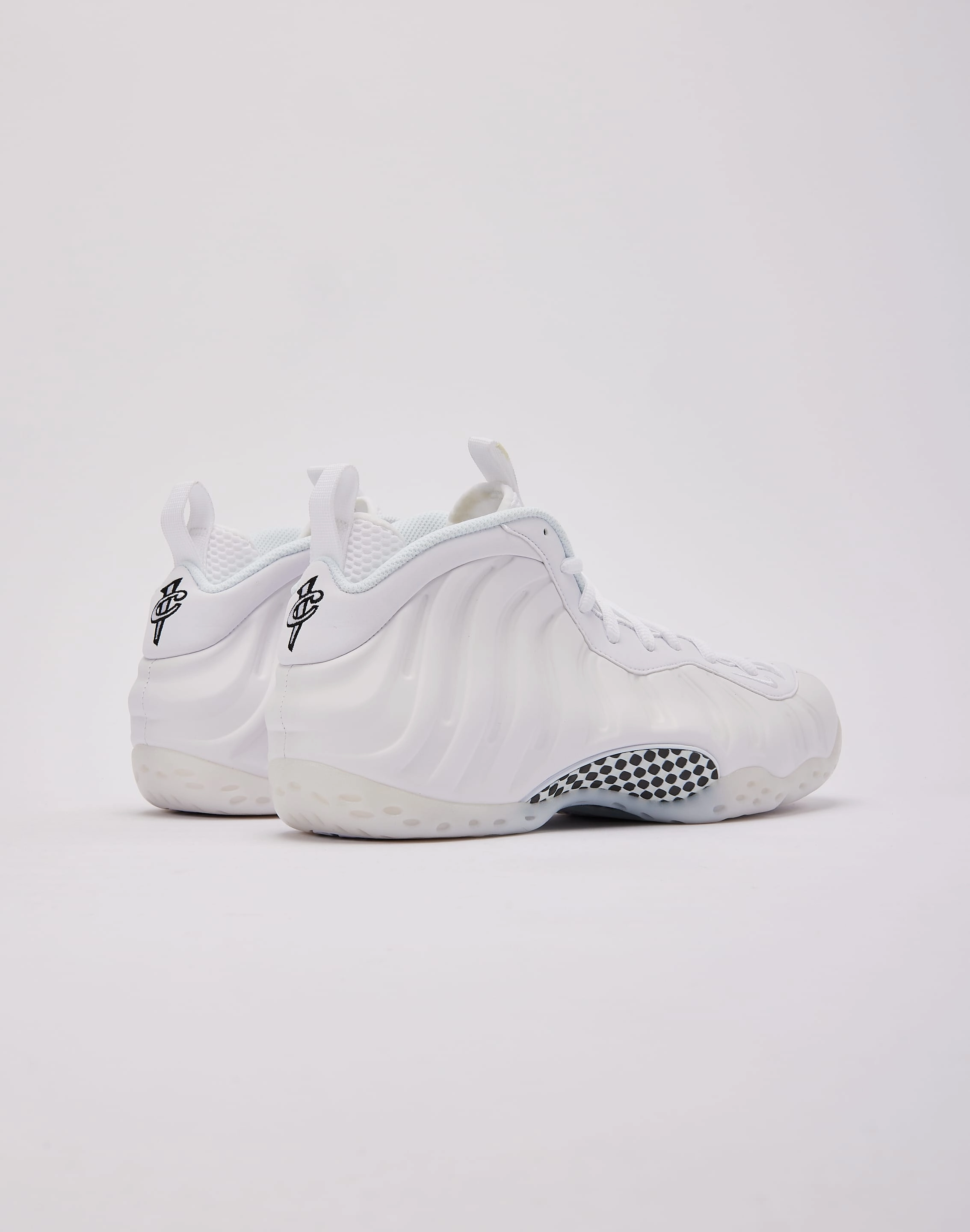 Nike Air Foamposite One 'Triple White' Shine Silver Molded Insole