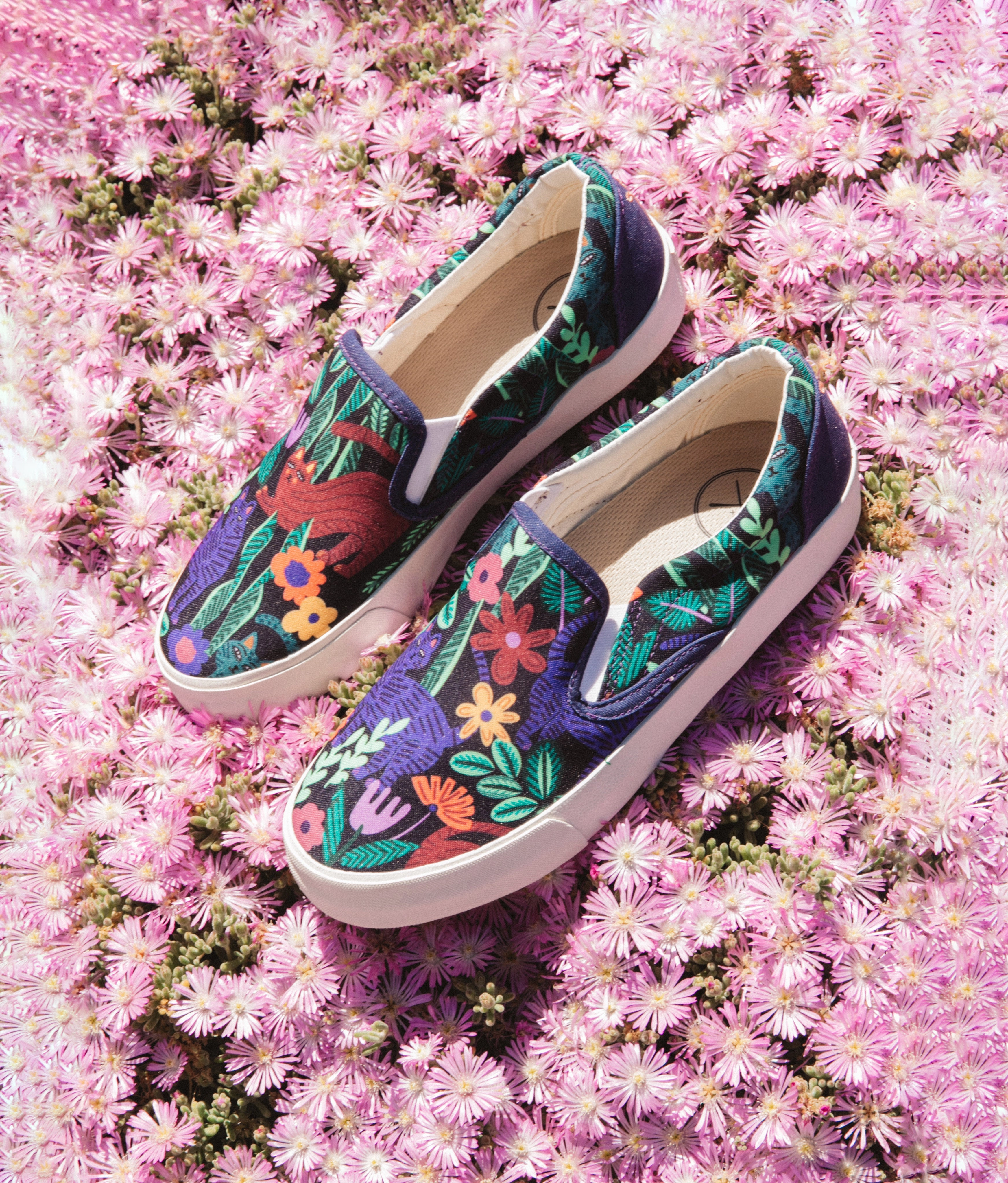 Smart Chic Shock-absorbent materials Sokoke Slip On