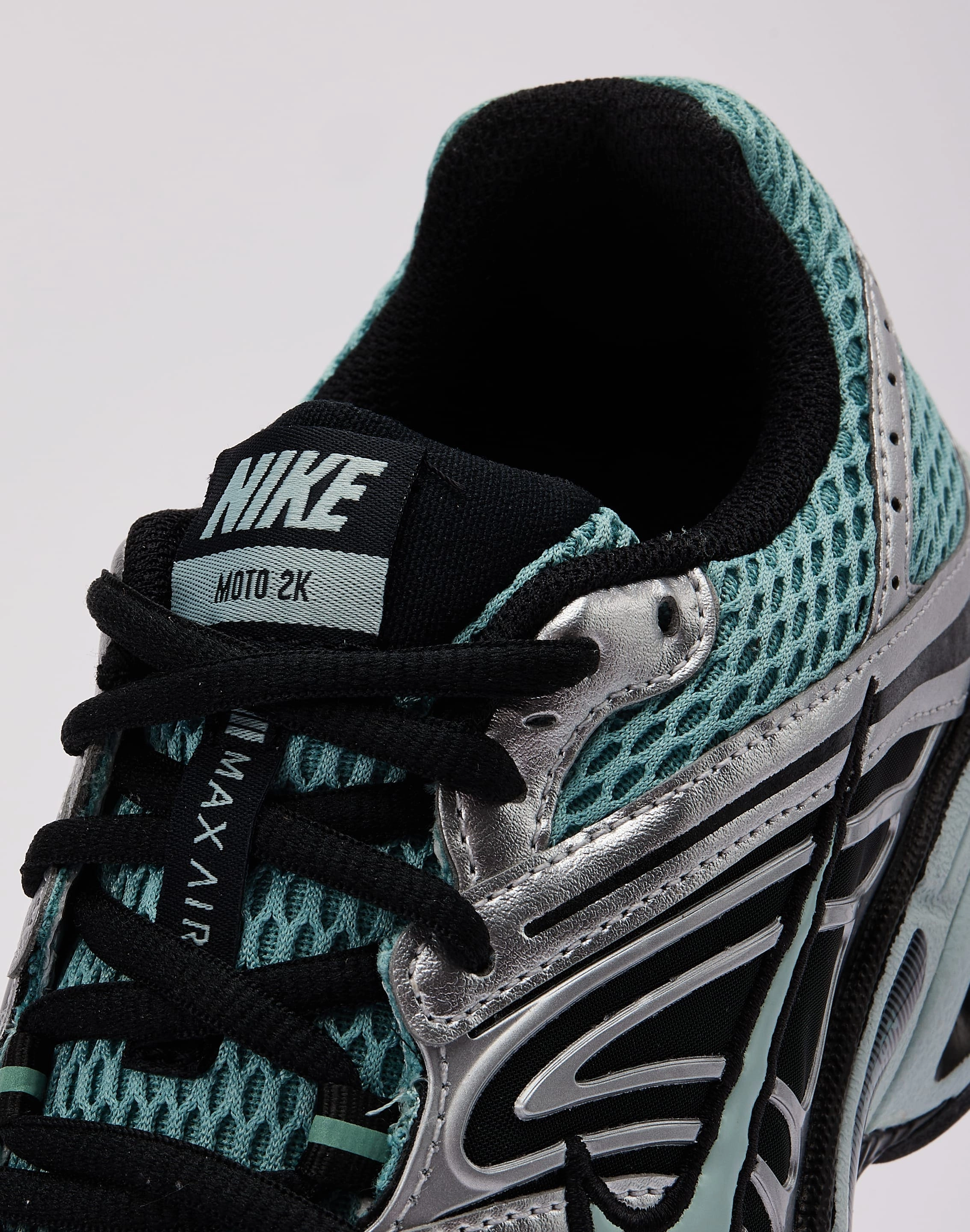 Nike Air Max Moto 2K men