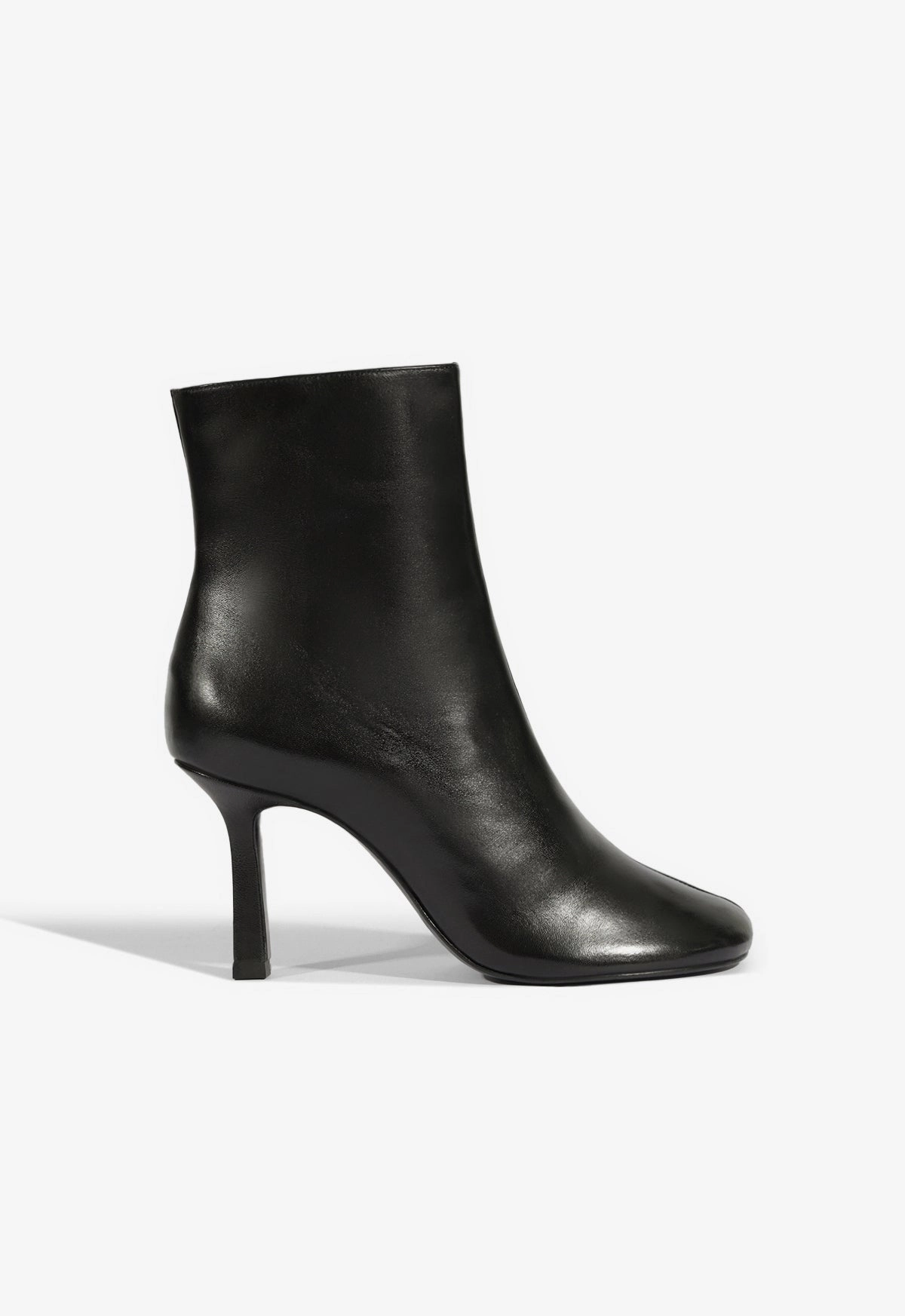 Cold Tone All Day Comfort Brielle Leather Bootie
