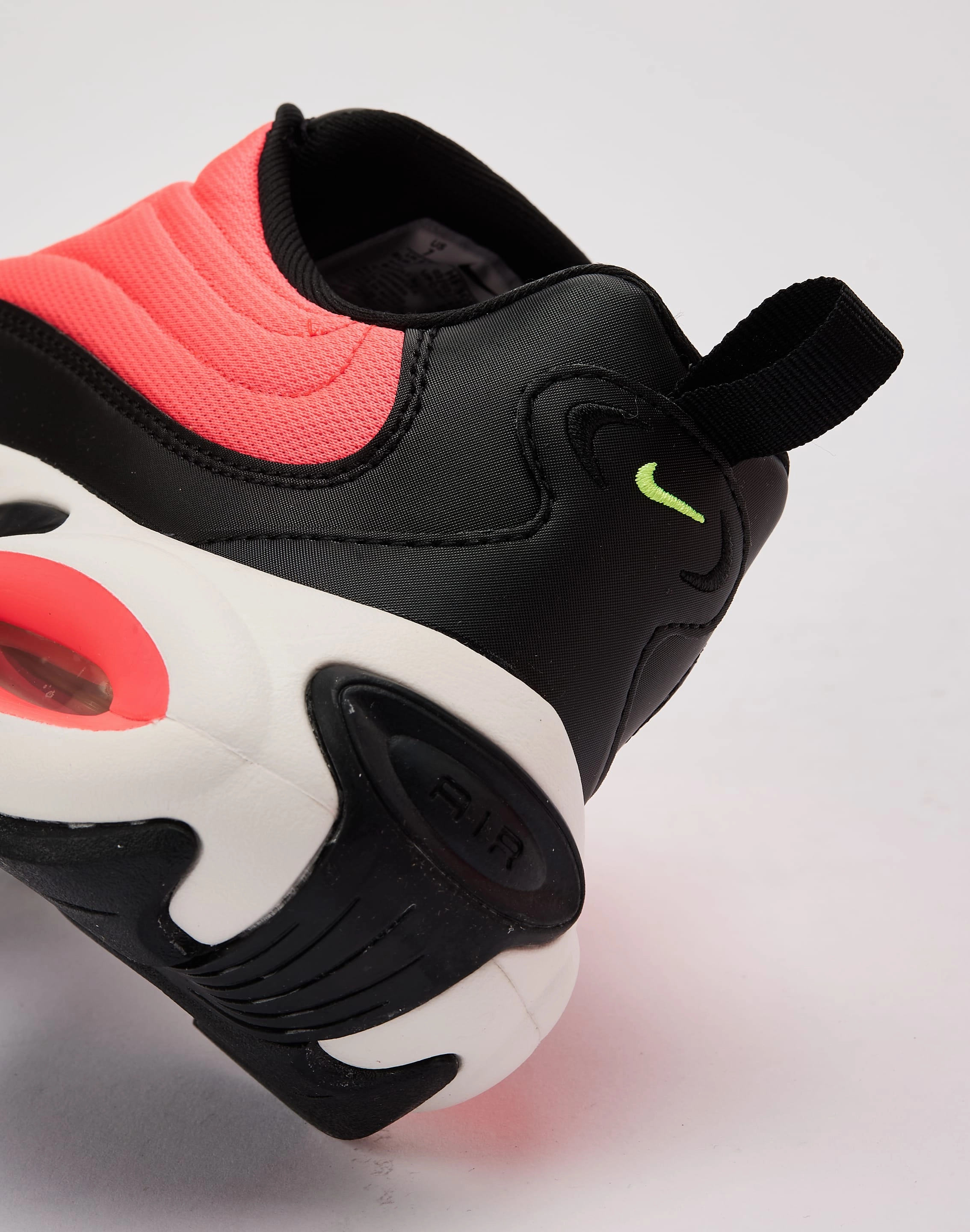 Nike Air Max Portal motion - control Energy Efficient Design