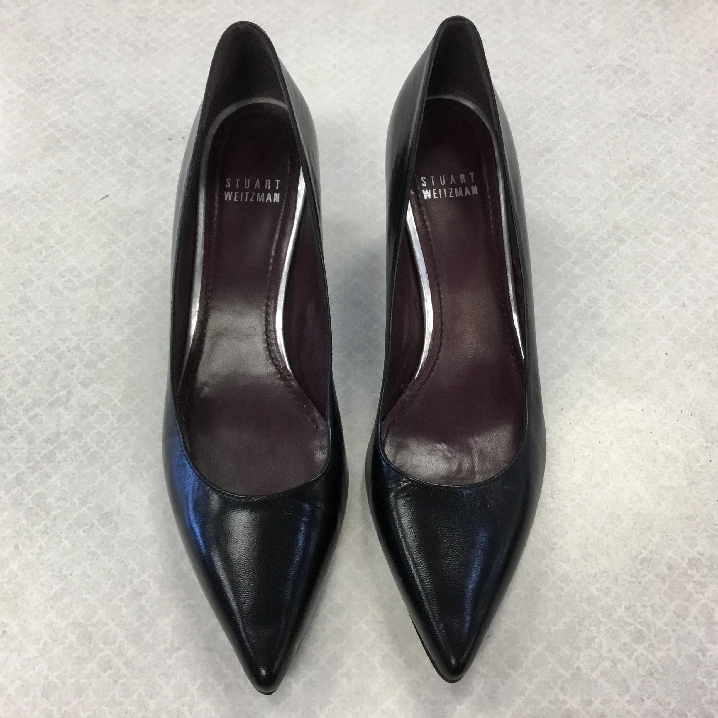 Low Arch Shoes Designer By Stuart Weitzman  Size: 8.5