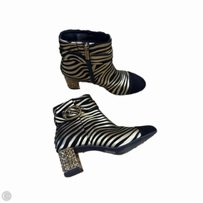 Family Time Greek Ease Boots Designer By Kurt Geiger In Black & Gold