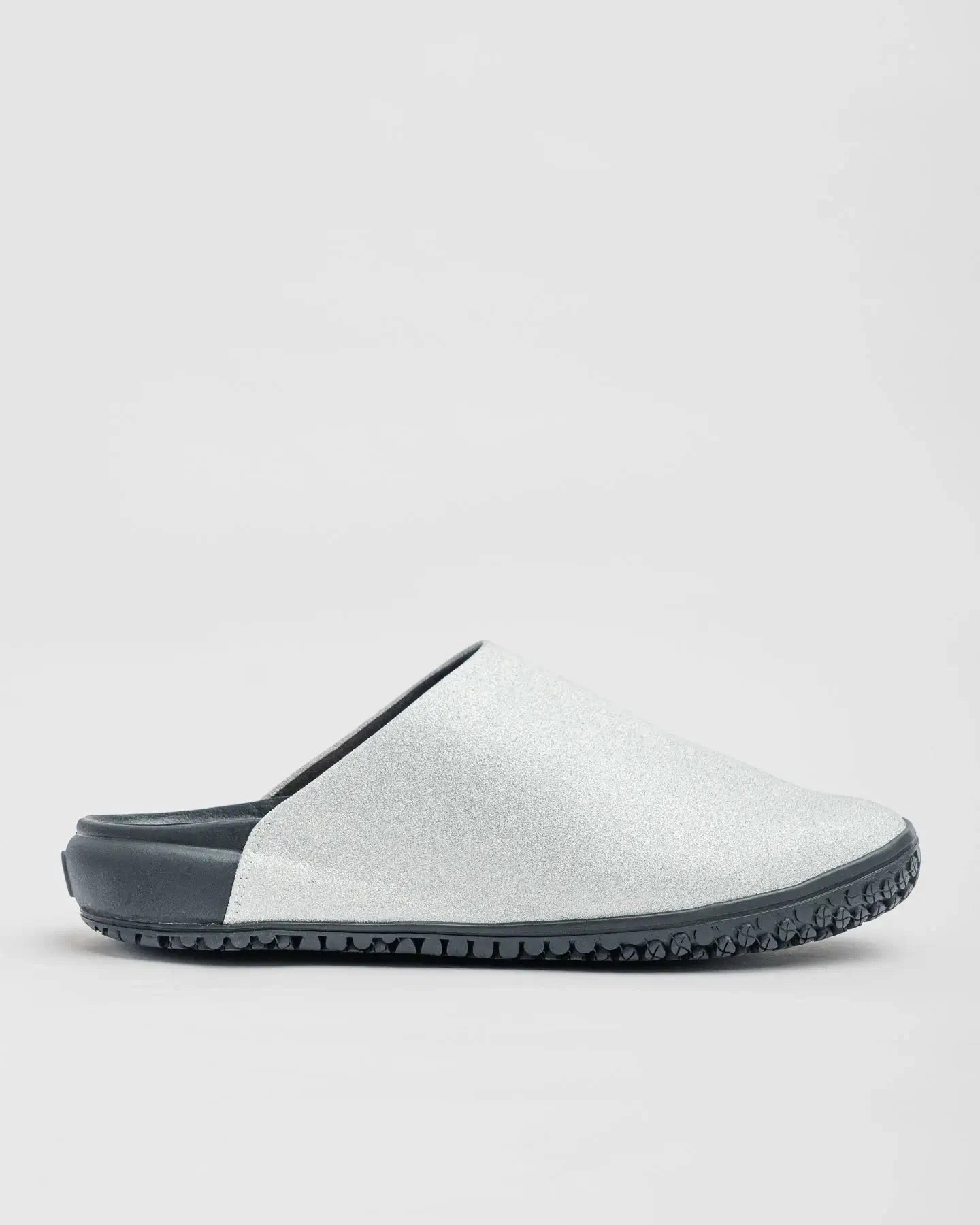 The Clog - Raining Diamonds (Silver) Heat Free