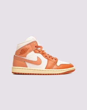 Jordan Air Jordan 1 Mid Rolling Motion Design