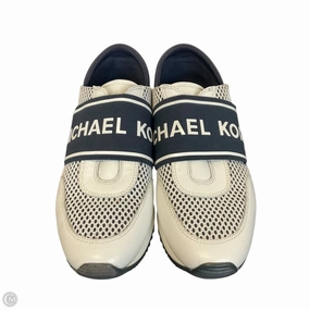 Moisture wicking Cushioned Footbed Shoes Designer By Michael Kors In Blue & White, Size: 6.5