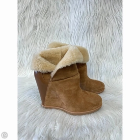 Anti Bacterial Boots Designer By Ugg In Brown, Size: 10