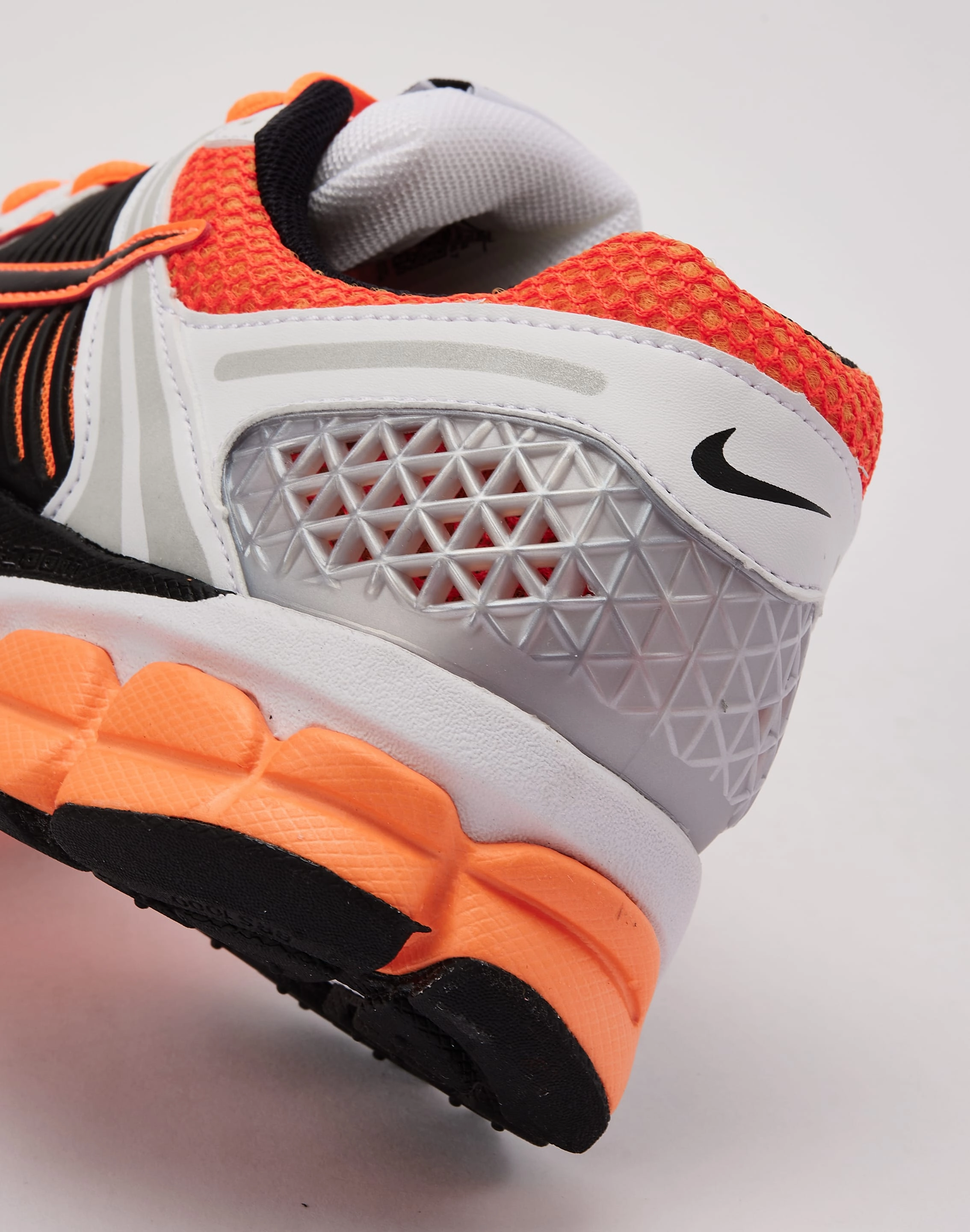 socially - responsible Nike Zoom Vomero 5