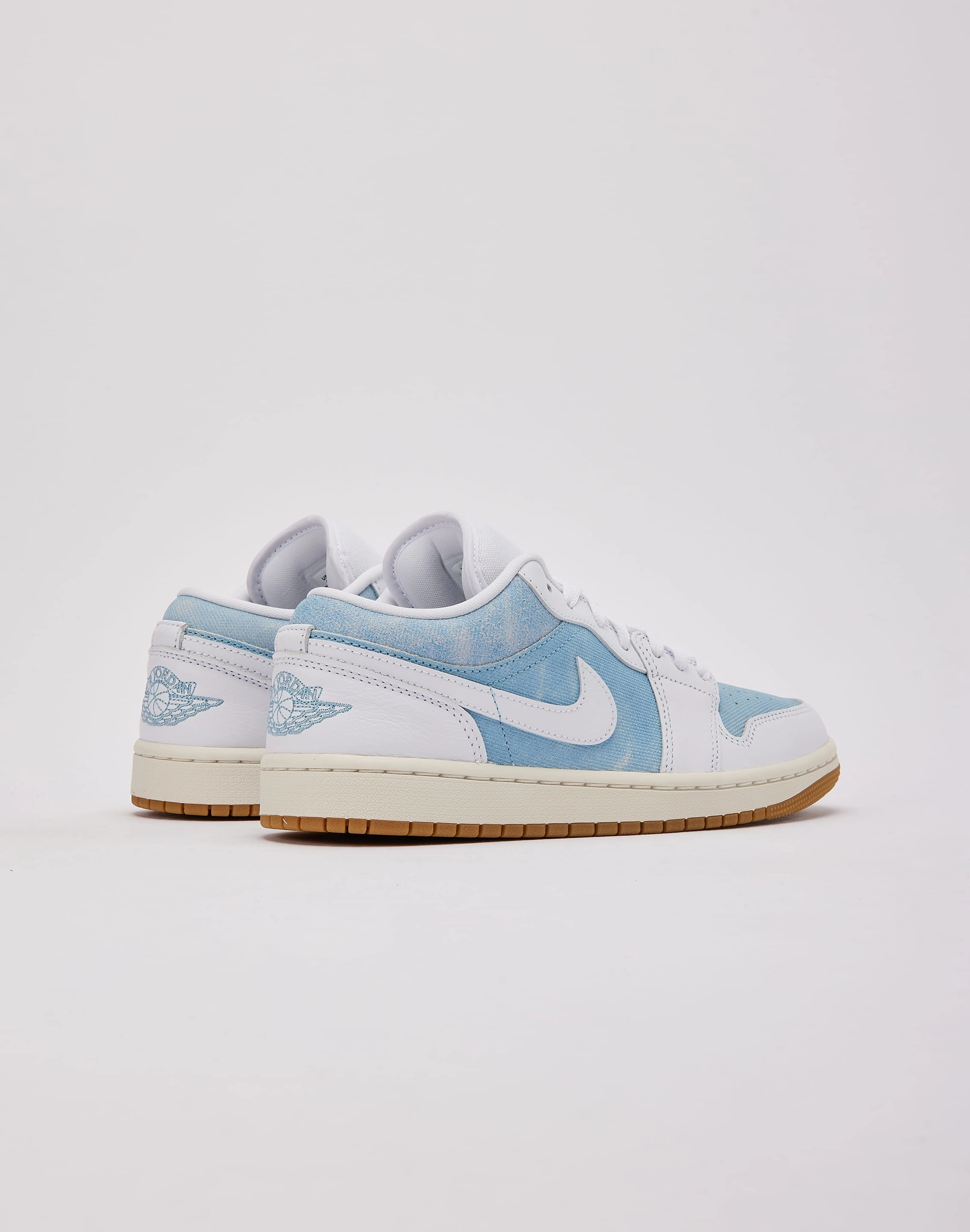 Clear Glow Jordan Air Jordan 1 Low SE
