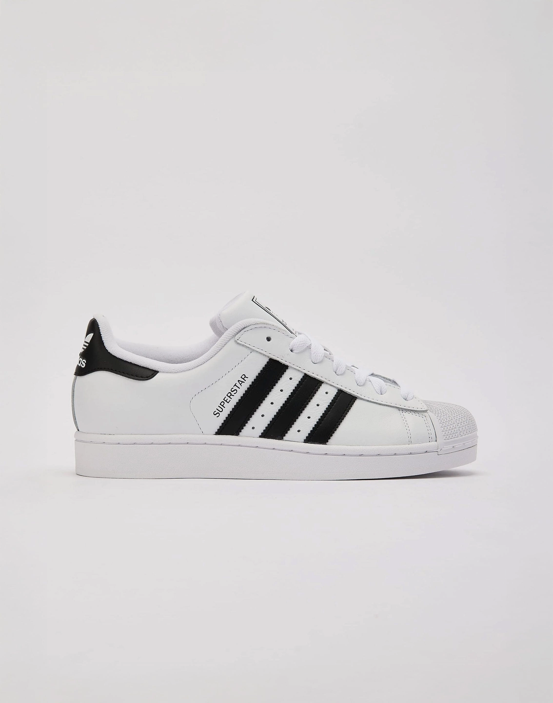 Training Flexible Design Adidas Superstar II