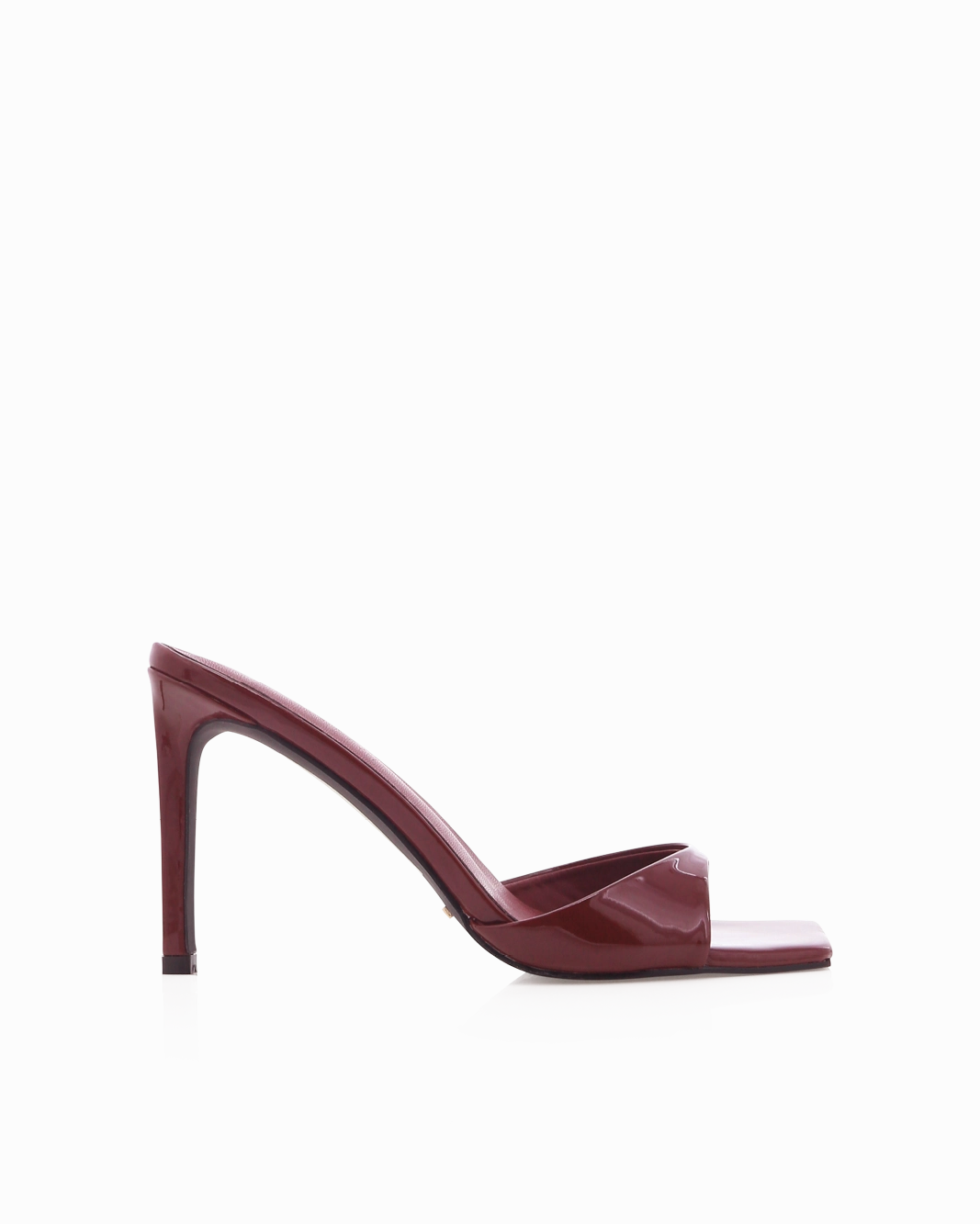 Iconic look ESMERALDA - DARK CHERRY PATENT
