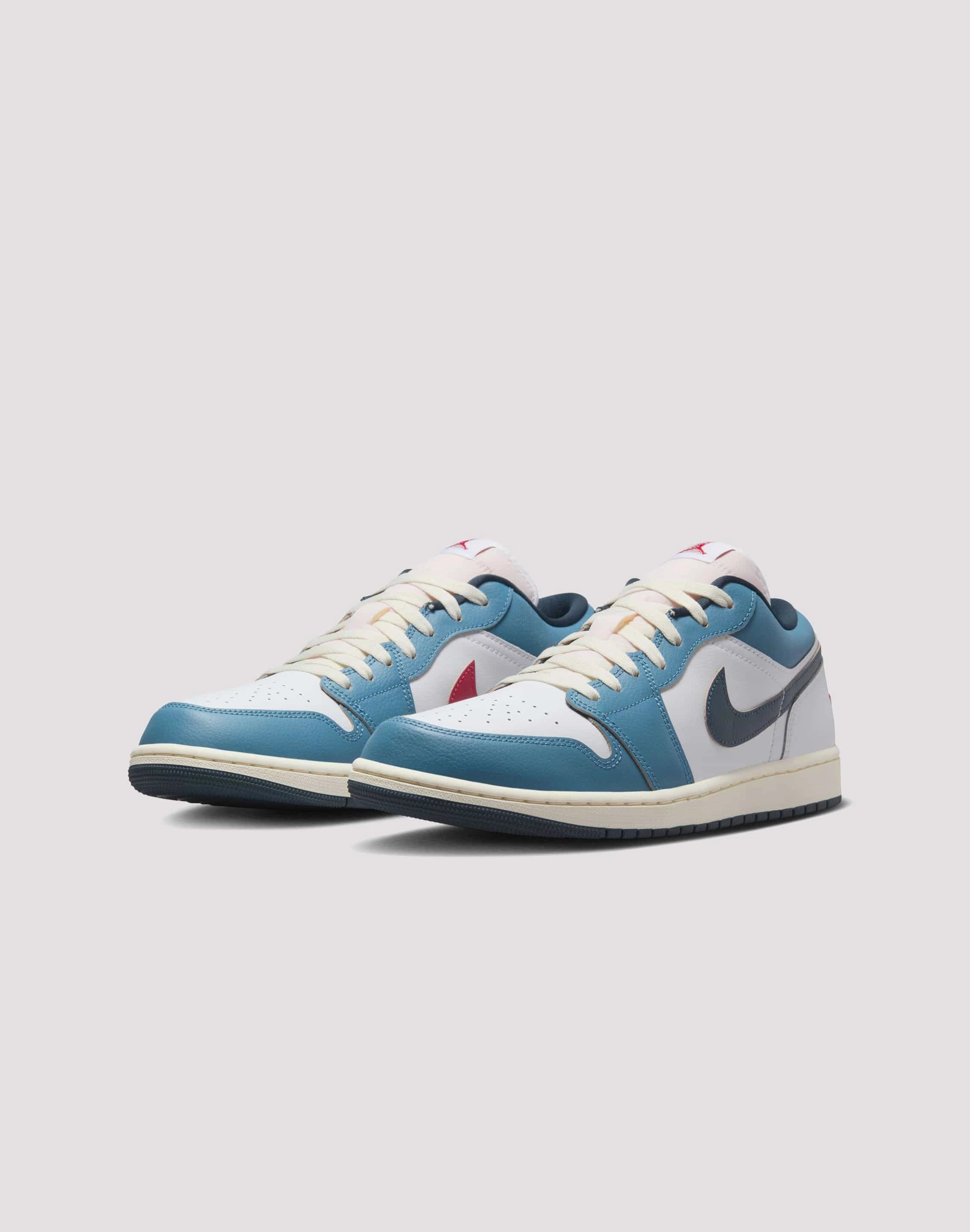 Jordan Air Jordan 1 Low SE Thermoregulating Insole Urban Style