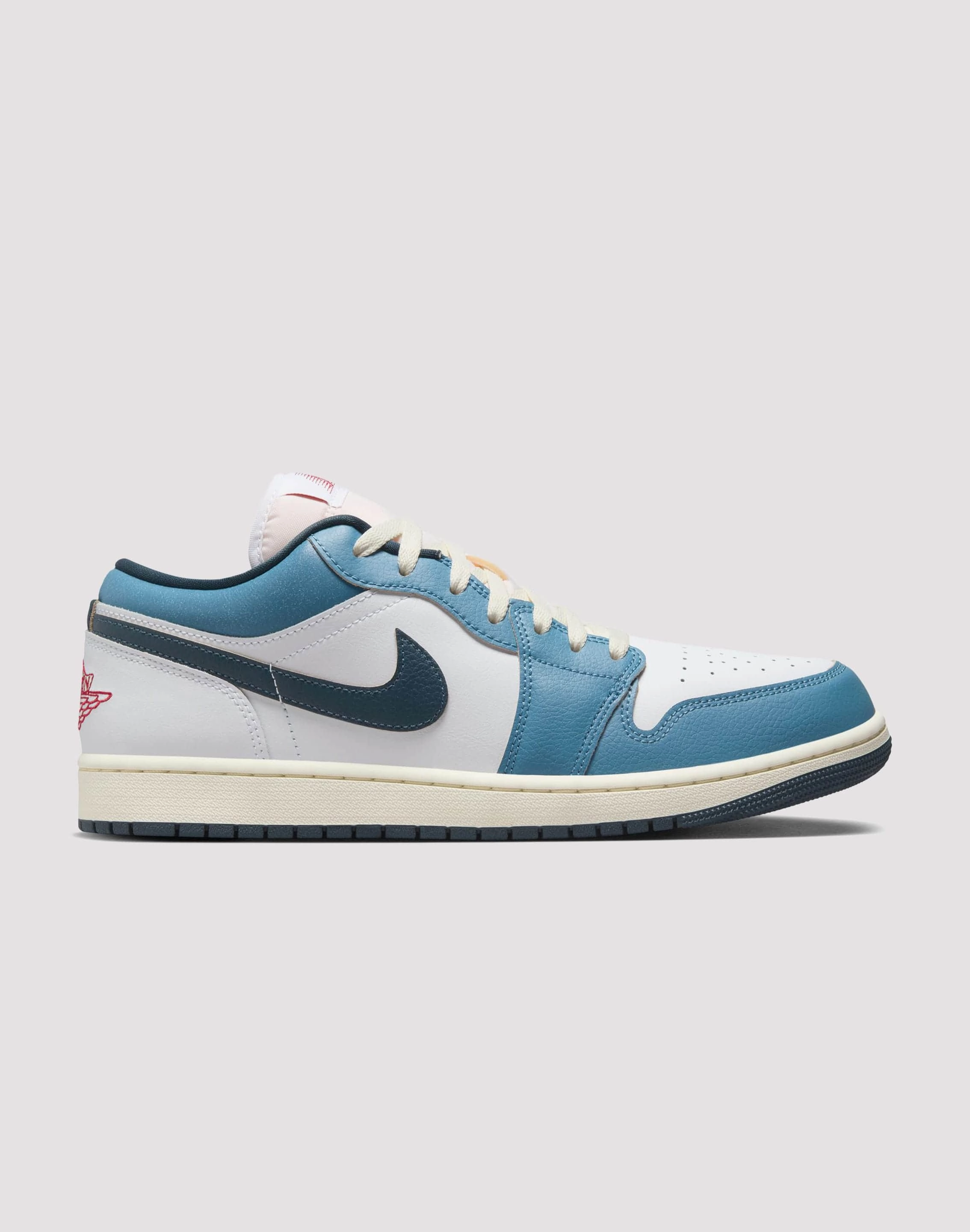 Light Core Jordan Air Jordan 1 Low SE