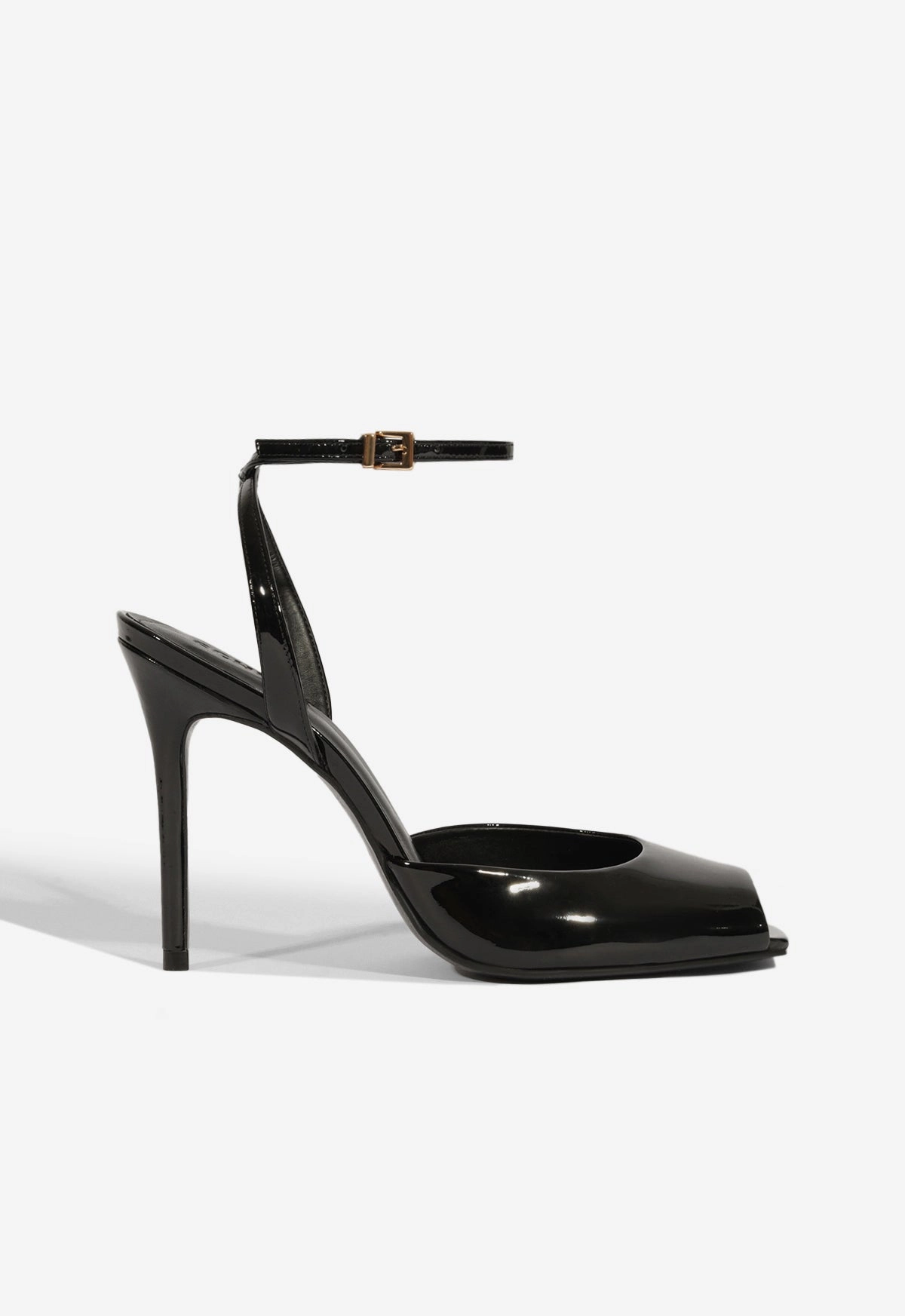 Estella Patent Pump Mind Ease Court Grip