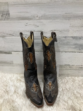 Boots Western By Corral  Size: 7.5 Stylish And Functional
